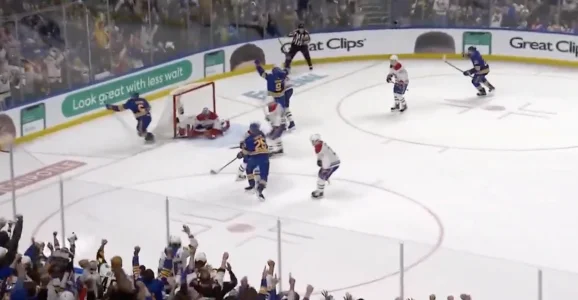 Séquence du match entre le Canadien de Montréal et les Sabres de Buffalo.