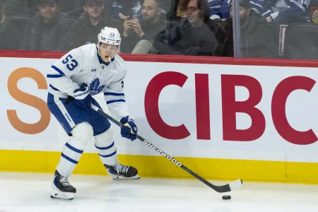 Easton Cowan sends a clear message about Gavin McKenna joining the Maple Leafs