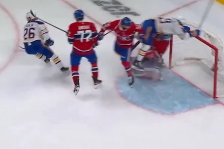 Jakub Dobes gets steamrolled in terrifying on-ice collision