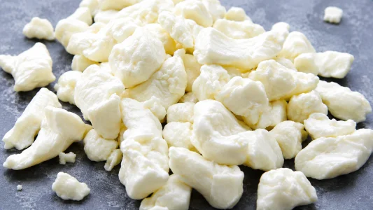 Les fans de fromage en grains au Qu&eacute;bec re&ccedil;oivent une mauvaise nouvelle