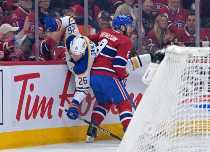 Mike Matheson and referee involved in hot-mic moment at the Bell Centre during Game 3