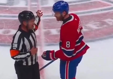 Mike Matheson a eu un échange savoureux avec un arbitre