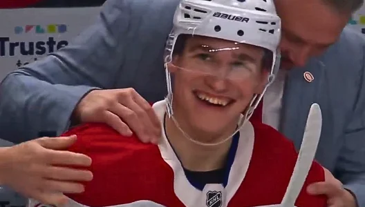 Martin St-Louis delivers emotional bench speech to Ivan Demidov