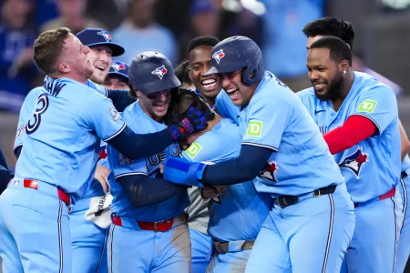 Blue Jays load up lineup for Tigers matchup