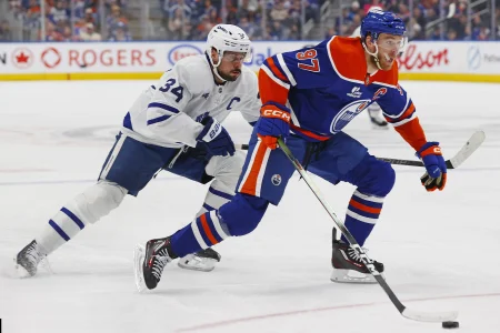 Connor McDavid's Toronto angle gets harder to ignore after latest post
