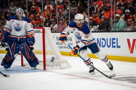 Oilers and Maple Leafs linked in seismic offseason trade rumor