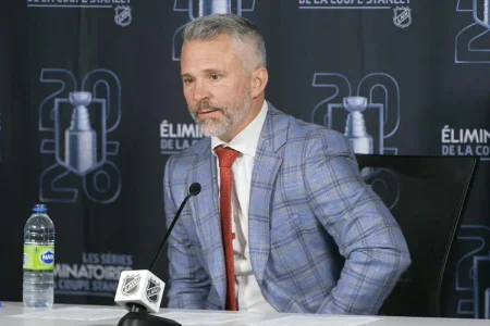 Stunning last-minute decision by Martin St-Louis before Game 7 tonight.