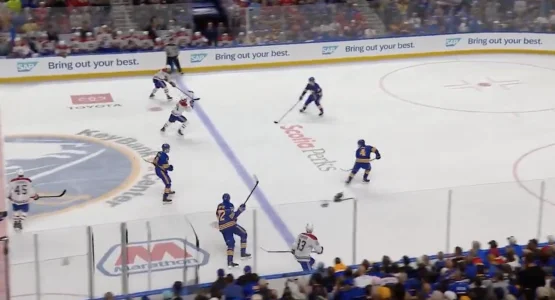 But compté entre le Canadien de Montréal et les Sabres de Buffalo, lors du match numéro sept du deuxième tour des séries éliminatoires de la Ligue nationale de hockey.