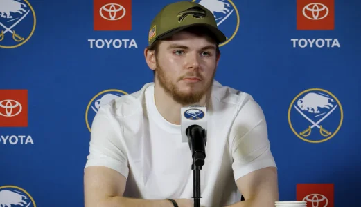 Triste r&eacute;v&eacute;lation de Zach Benson lors de son bilan de fin de saison apr&egrave;s la d&eacute;faite contre le Canadien