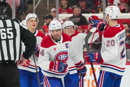 Bad news hits the Canadiens and Martin St-Louis before Game 1 against Carolina