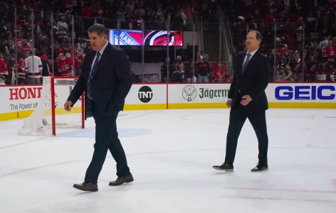 Darren Dreger's coaching update regarding Peter Laviolette affects Edmonton and Toronto