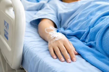 Une personnalité publique annonce être atteinte d'un cancer agressif Une personnalité publique annonce être atteinte d'un cancer agressif
