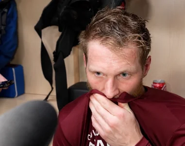 Gabriel Landeskog blasts refs after Avs Game 3 loss to Vegas