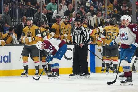 Nathan MacKinnon forces Jared Bednar into Avalanche's toughest Game 4 decision