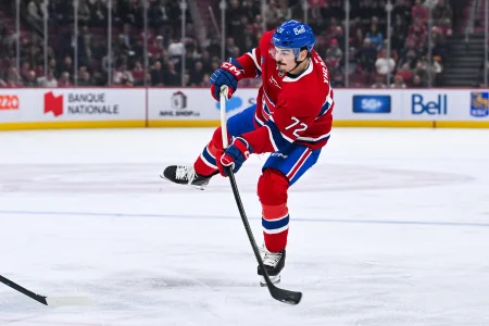 Arber Xhekaj : Martin St-Louis aurait d&eacute;j&agrave; pris sa d&eacute;cision pour le 4e match face aux Hurricanes