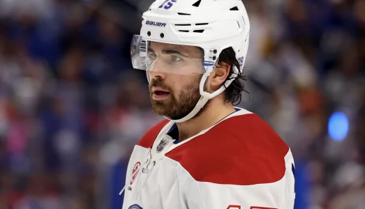 Le Canadien effectue une importante annonce concernant le statut d'Alex Newhook pour le match de ce soir