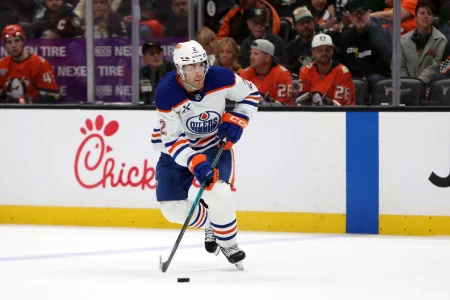 Sports doctor update on Evan Bouchard puts Edmonton's offseason plans on hold