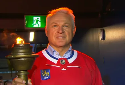 La famille de Claude Lemieux brise le silence apr&egrave;s l'annonce de son d&eacute;c&egrave;s