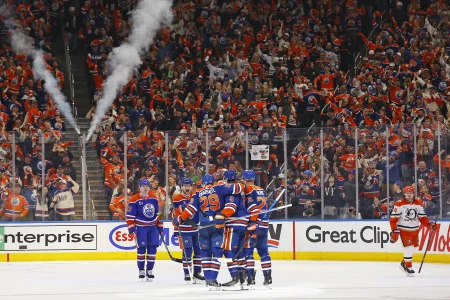 Jeff Marek reveals Edmonton Oilers could bring back a former draft pick of theirs to the roster