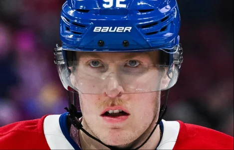 Patrik Laine contredit l'organisation du CH et d&eacute;voile un scoop