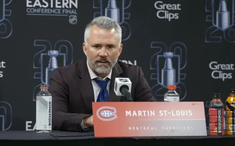RUMEUR : Conflit soulev&eacute; entre Martin St-Louis et l'un de ses joueurs, et un d&eacute;part est attendu