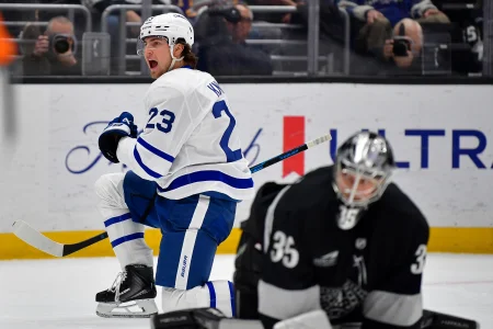 Nobody should be trading Matthew Knies and these two analysts have it completely wrong