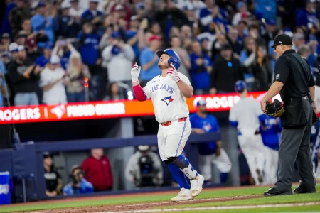 Alejandro Kirk's first game back gave the Blue Jays exactly what they were hoping for