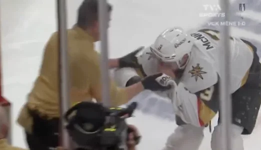 Une photo terrifiante r&eacute;v&egrave;le l'ampleur choquante de la blessure subie par Brayden McNabb