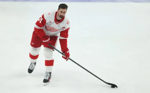 Dylan Larkin would prefer playing with his good friend but it may not be easy