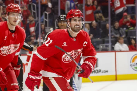 Dylan Larkin's updated three-team list is revealed by Frank Seravalli and it's completely different