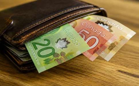 Excellente nouvelle pour les familles : l'Allocation canadienne pour enfants arrive plus t&ocirc;t