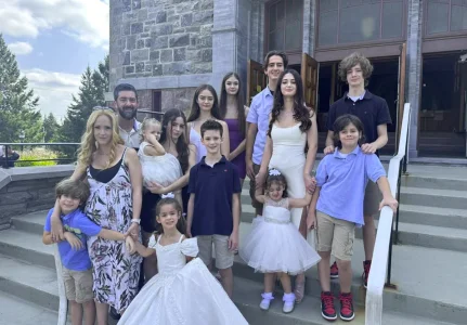 La famille Groulx prend la parole pour faire une importante annonce
