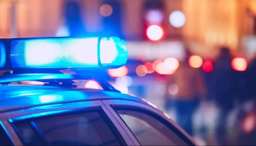 Une voiture fonce dans un &eacute;difice, plusieurs bless&eacute;s signal&eacute;s