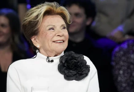 Janette Bertrand prend la parole pour faire une importante annonce sur sa sant&eacute;