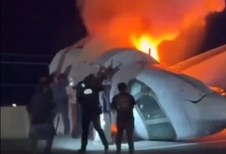 Des citoyens deviennent des h&eacute;ros apr&egrave;s un &eacute;crasement d'avion