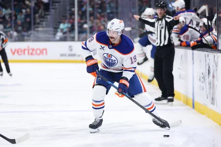 The Maple Leafs have an opening to land Adam Henrique as Edmonton turns to Mike Babcock