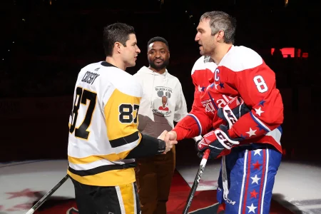 Insider Jeff Marek reveals details of another coaching change, as former NHL player takes over