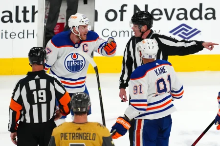 Mike Babcock makes his first major decision as Oilers' head coach that directly affects Connor McDavid