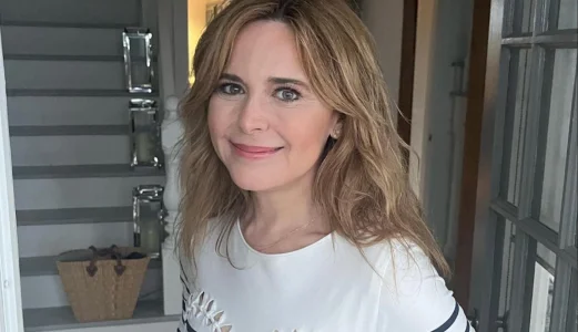 Julie Syder partage de tr&egrave;s rares photos aux c&ocirc;t&eacute;s de son amoureux connu