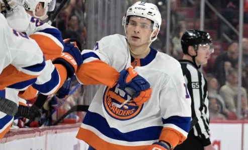 Scoop d&eacute;voil&eacute; concernant Mathew Barzal et le Canadien: deux sources confirment la m&ecirc;me information