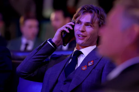 Jun 26, 2026; Buffalo, New York, USA; Gavin McKenna reacts after being selected with the first pick in the first round of the 2026 NHL Draft by the Toronto Maple Leafs at KeyBank Center. Jun 26, 2026; Buffalo, New York, USA; Gavin McKenna reacts after being selected with the first pick in the first round of the 2026 NHL Draft by the Toronto Maple Leafs at KeyBank Center.