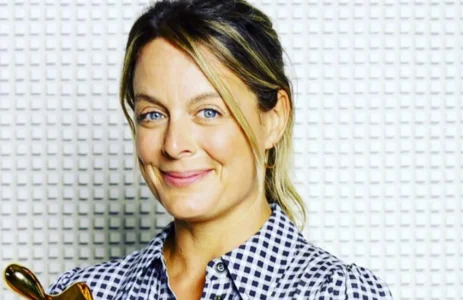 Julie Le Breton d&eacute;voile de rares informations concernant sa relation avec son conjoint