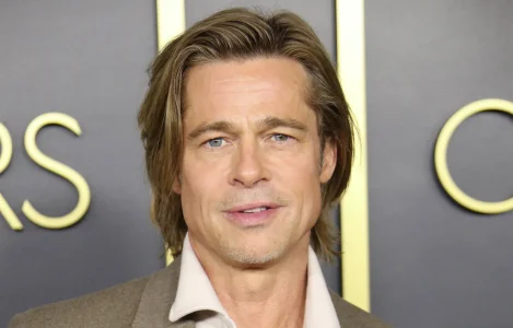 Brad Pitt confirme qu'il est en couple et voici qui est sa nouvelle flamme