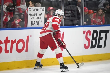 Red Wings fans had their suspicions confirmed regarding Patrick Kane by Elliotte Friedman