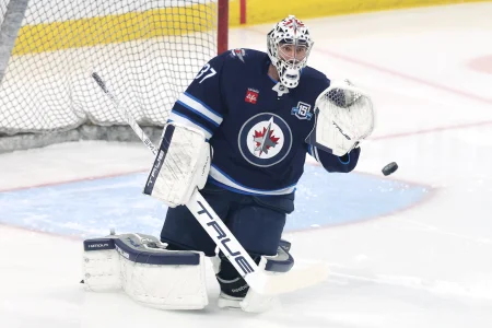 Trade reportedly falls apart involving Connor Hellebuyck and a division rival