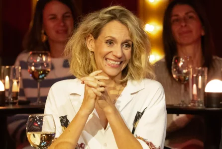 L&eacute;ane Labr&egrave;che-Dor fait une annonce concernant sa vie personnelle