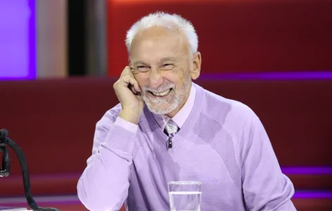 Yvon Deschamps : son &eacute;quipe partage un important message &agrave; ses fans