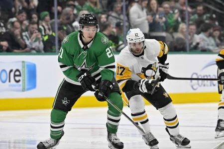 Jason Robertson to Pittsburgh picks up steam after team-owned website's publication