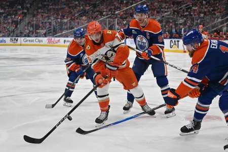Stan Bowman's next signing is about to leave the Oilers fanbase divided