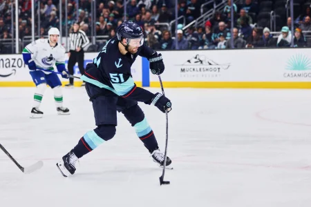 Seattle's Shane Wright ask from Vancouver is creating an unexpected problem